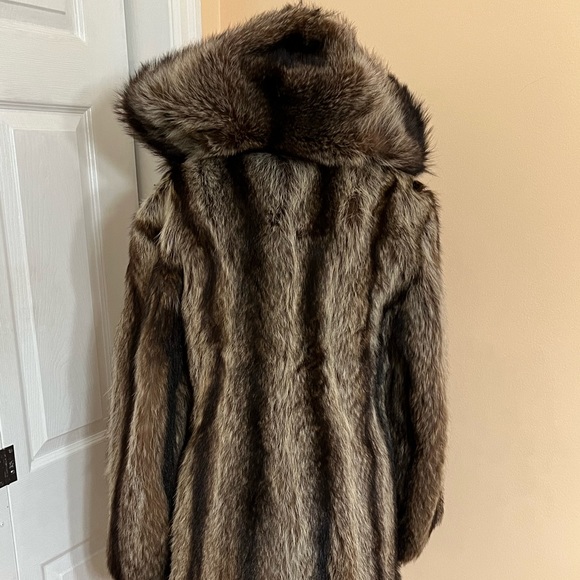 Vintage Hopper Furs Mid Length Raccoon Coat. Sz S-M - Picture 6 of 16